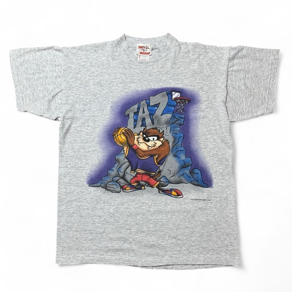 Vintage 1996 Tazmanian Devil Looney Tunes Basketball Large T-shirt